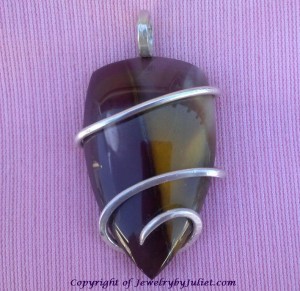 Mookaite Pendant 01a