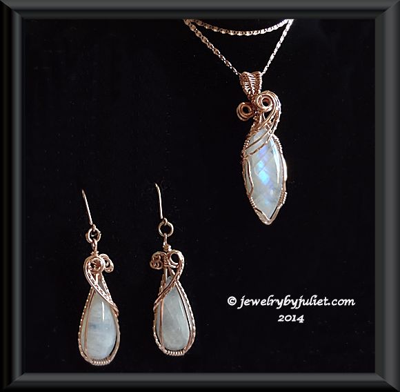 Rainbow Moonstone Pendant and earrings 01